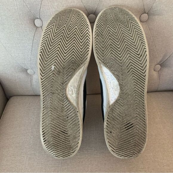 Nike Men's Court Royale 2 Better Essential Sneaker Size 11.5 - Picture 7 of 7